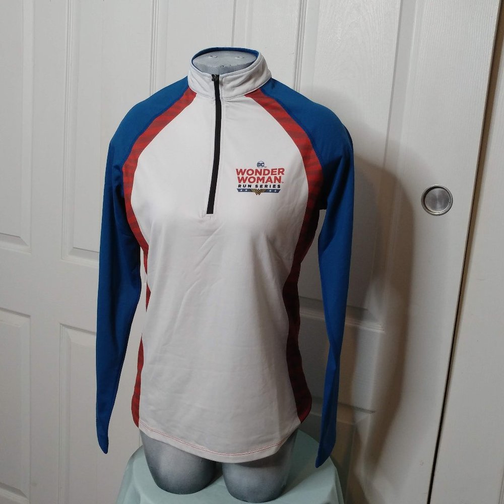 DC Wonder Woman Run Series Shirt